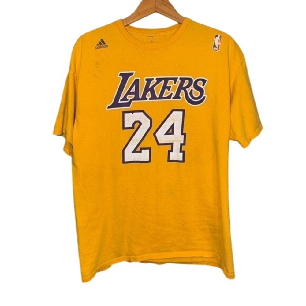 Vintage Adidas Kobe Bryant Lakers Tee • Size: Large (L)